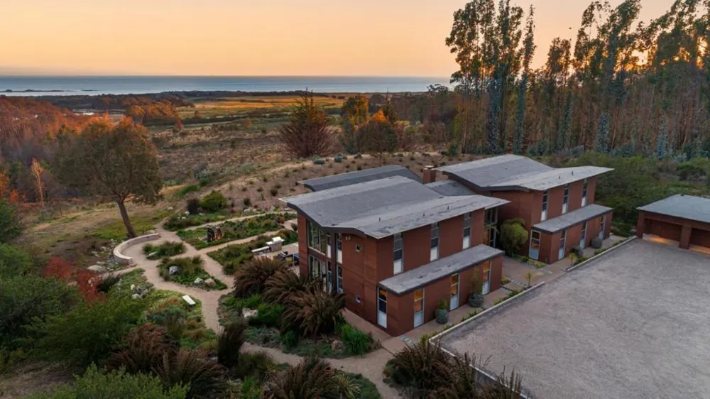2050 Green Oaks Way Pescadero, CA 94060