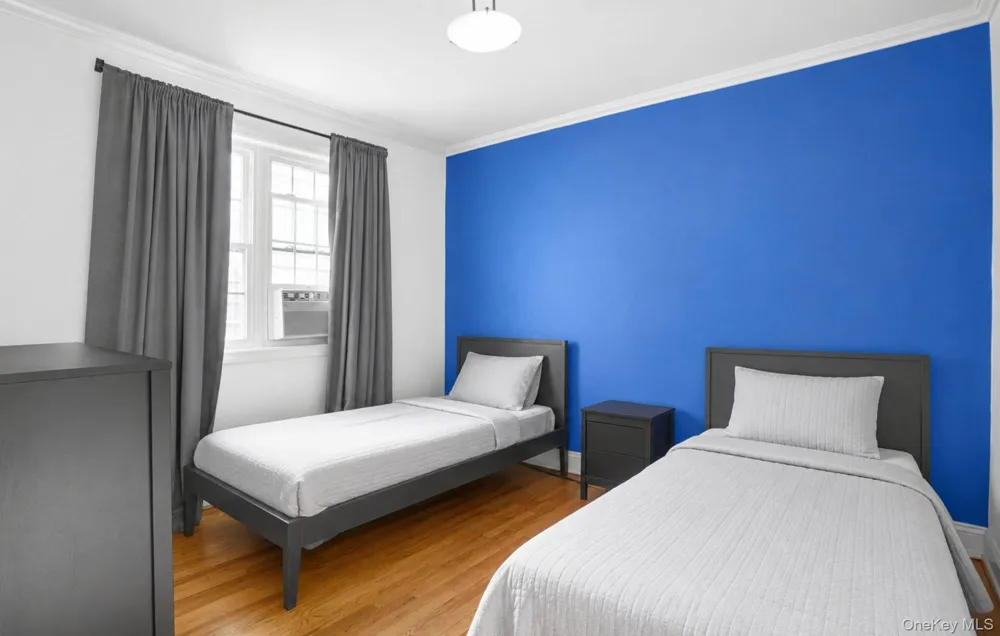 224-08 Horace Harding #Lower Oakland Gardens, NY 11364