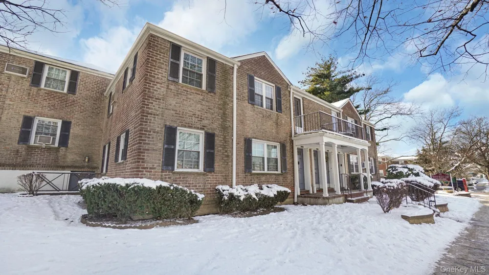 224-08 Horace Harding #Lower Oakland Gardens, NY 11364