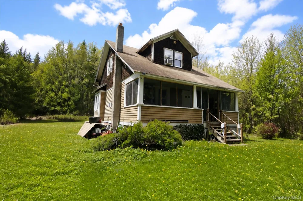 5033 Main Street South Fallsburg, NY 12779
