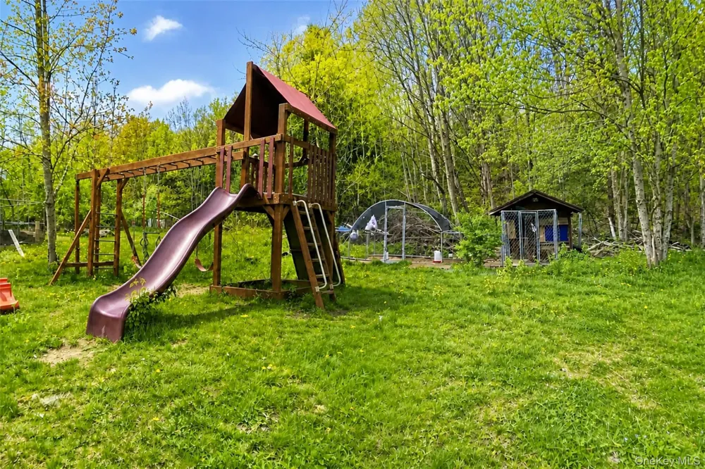 5033 Main Street South Fallsburg, NY 12779