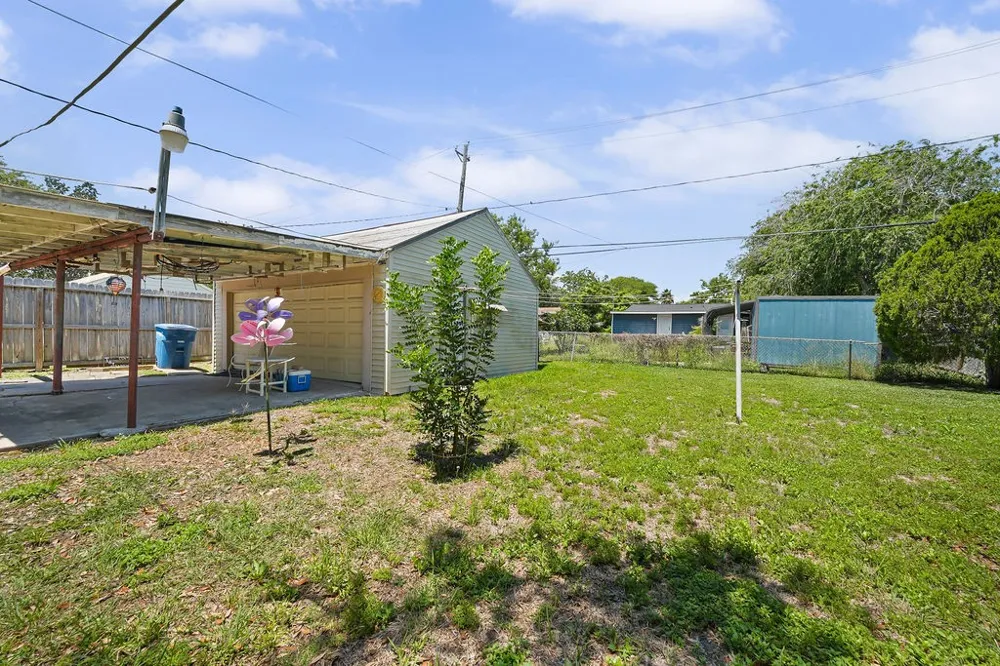 718 Ralston Corpus Christi, TX 78404