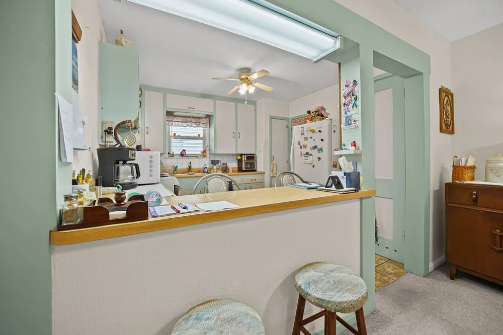 718 Ralston Corpus Christi, TX 78404