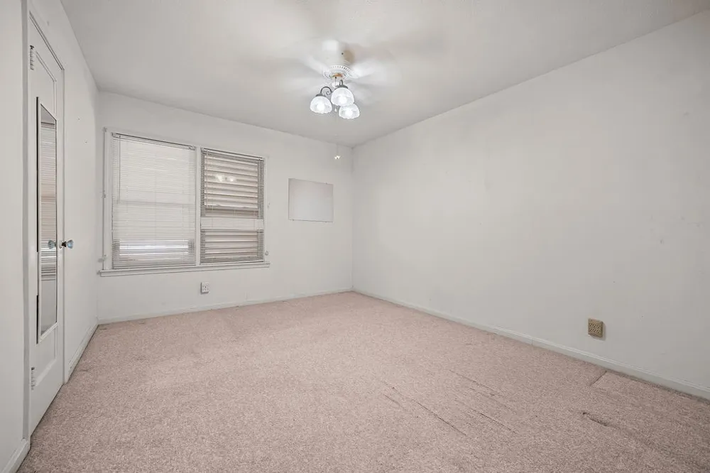 718 Ralston Corpus Christi, TX 78404