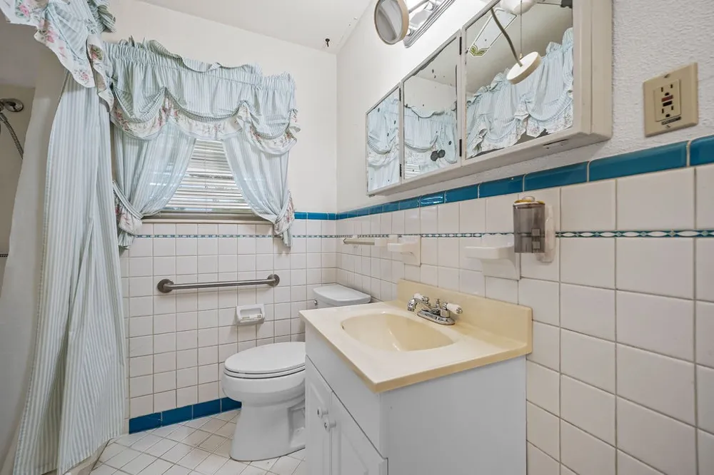 718 Ralston Corpus Christi, TX 78404