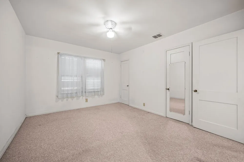 718 Ralston Corpus Christi, TX 78404