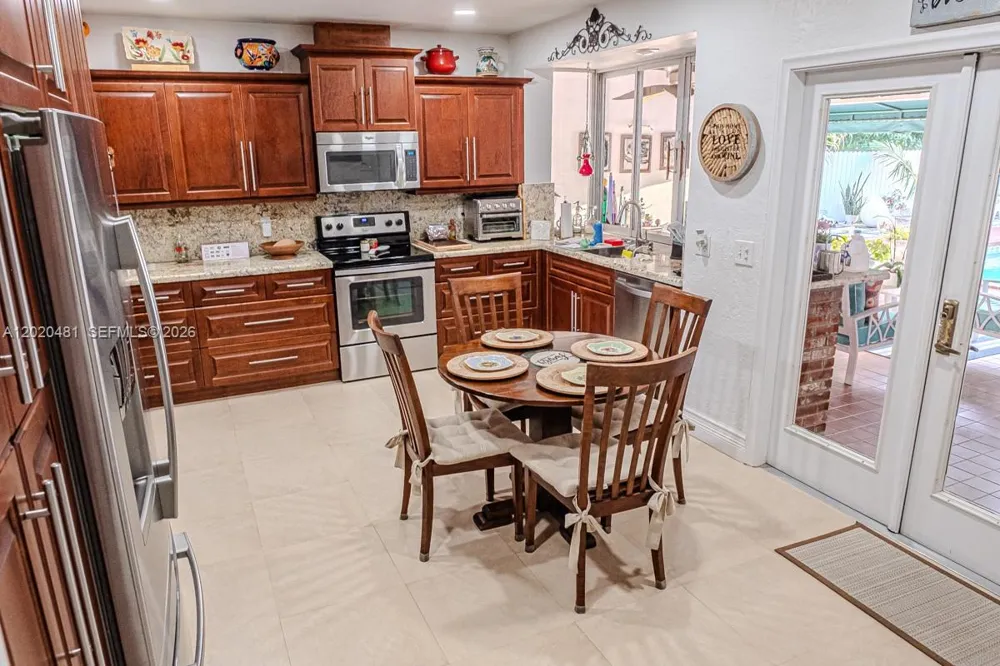 3400 SW 108th Ave Miami, FL 33165