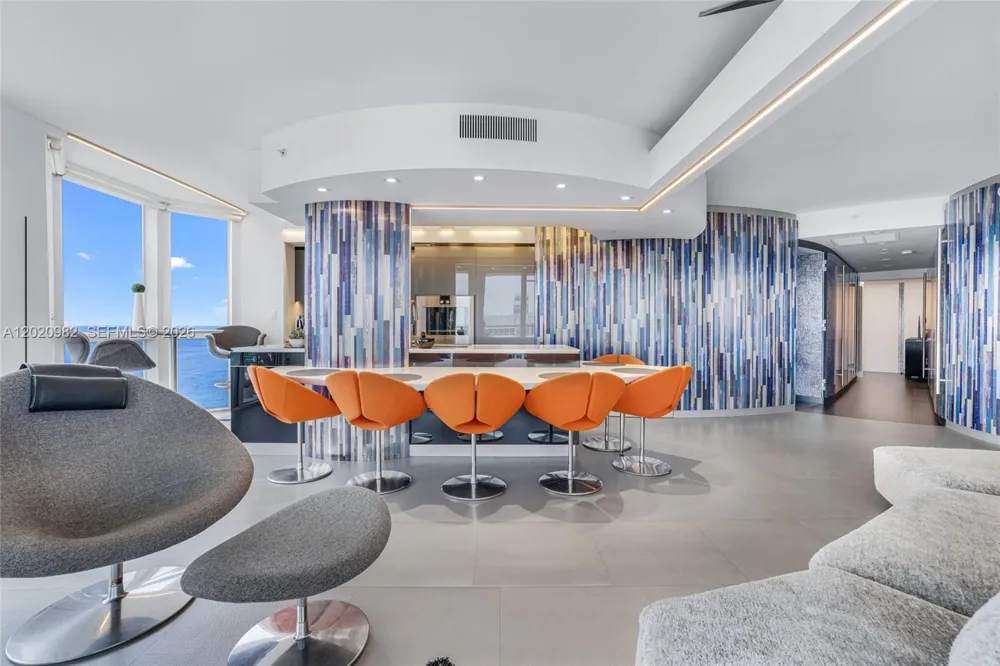 6365 Collins Ave #2301 Miami Beach, FL 33141