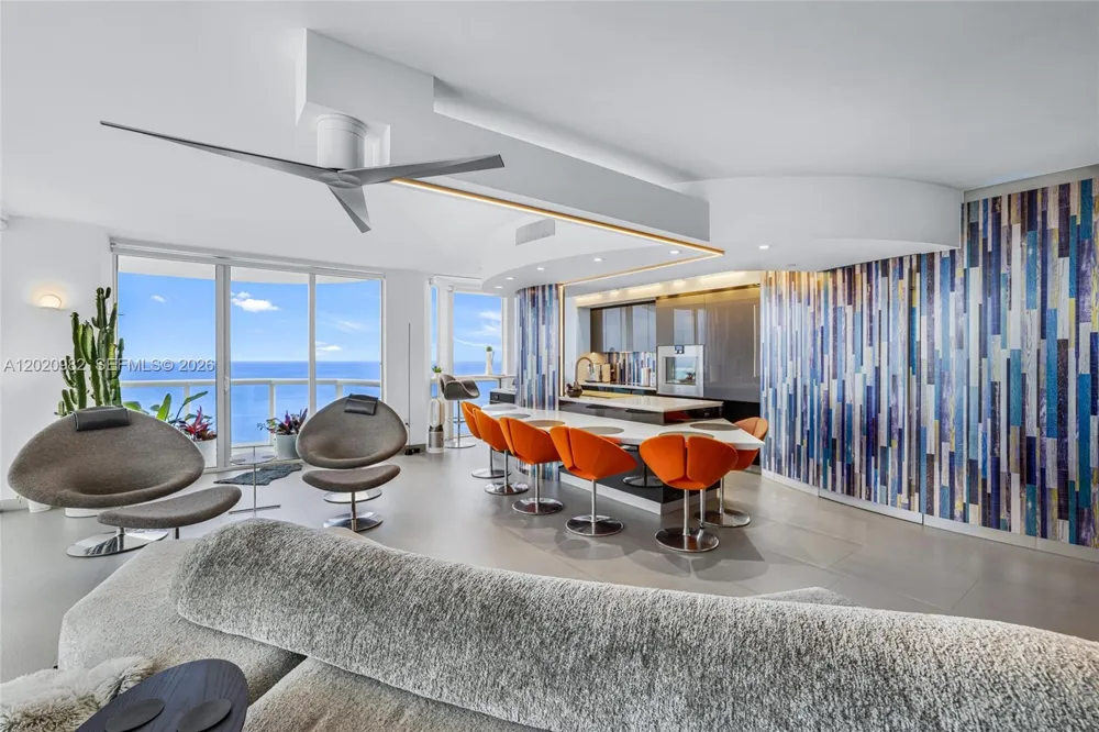 6365 Collins Ave #2301 Miami Beach, FL 33141