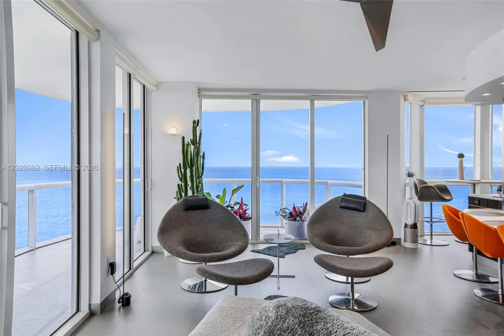 6365 Collins Ave #2301 Miami Beach, FL 33141