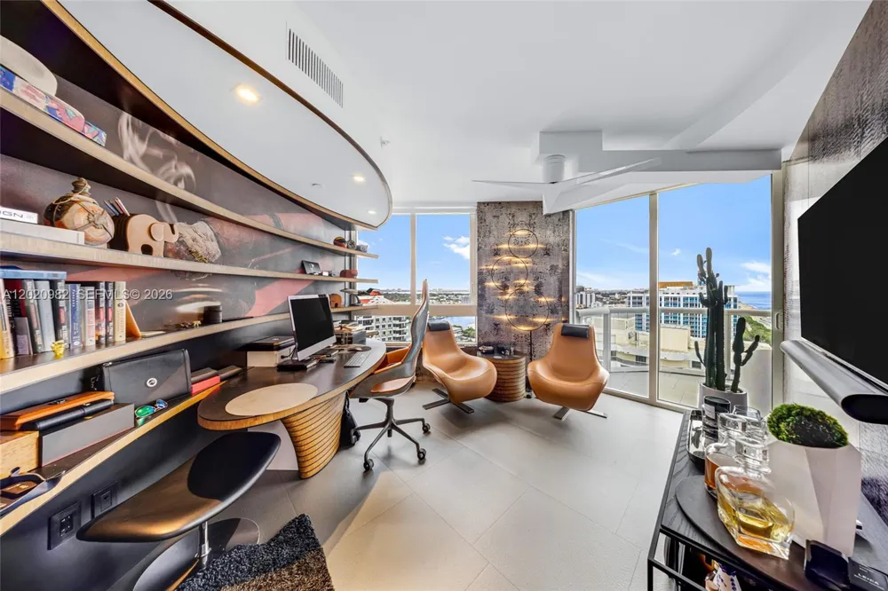6365 Collins Ave #2301 Miami Beach, FL 33141