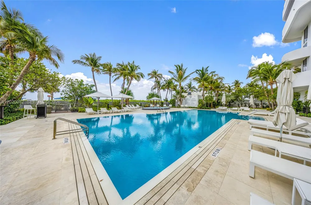 6365 Collins Ave #2301 Miami Beach, FL 33141