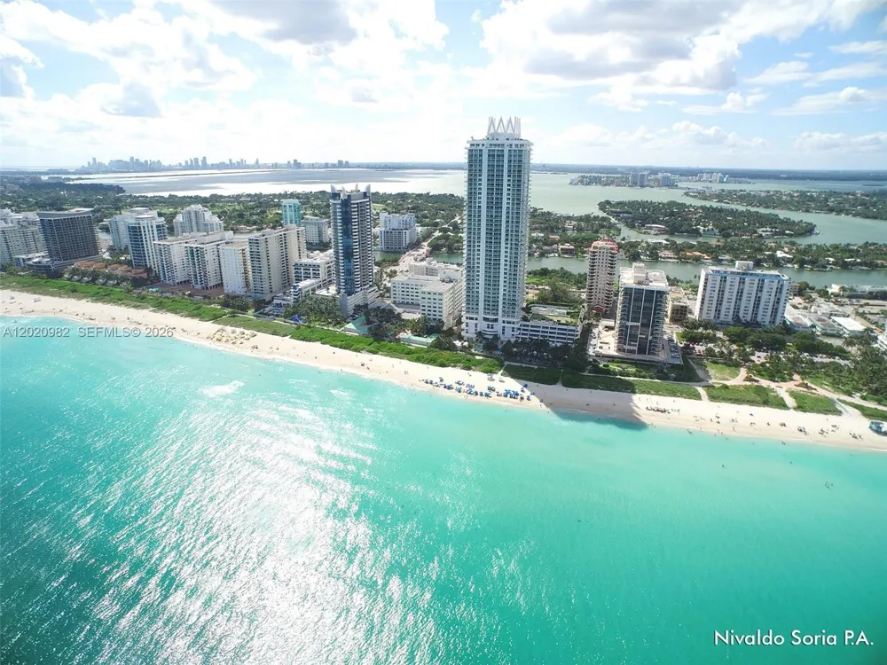 6365 Collins Ave #2301 Miami Beach, FL 33141