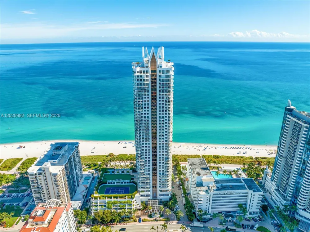 6365 Collins Ave #2301 Miami Beach, FL 33141