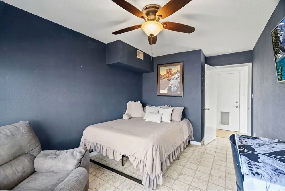 3721 Lakeview Drive Cottonwood Shores, TX 78657