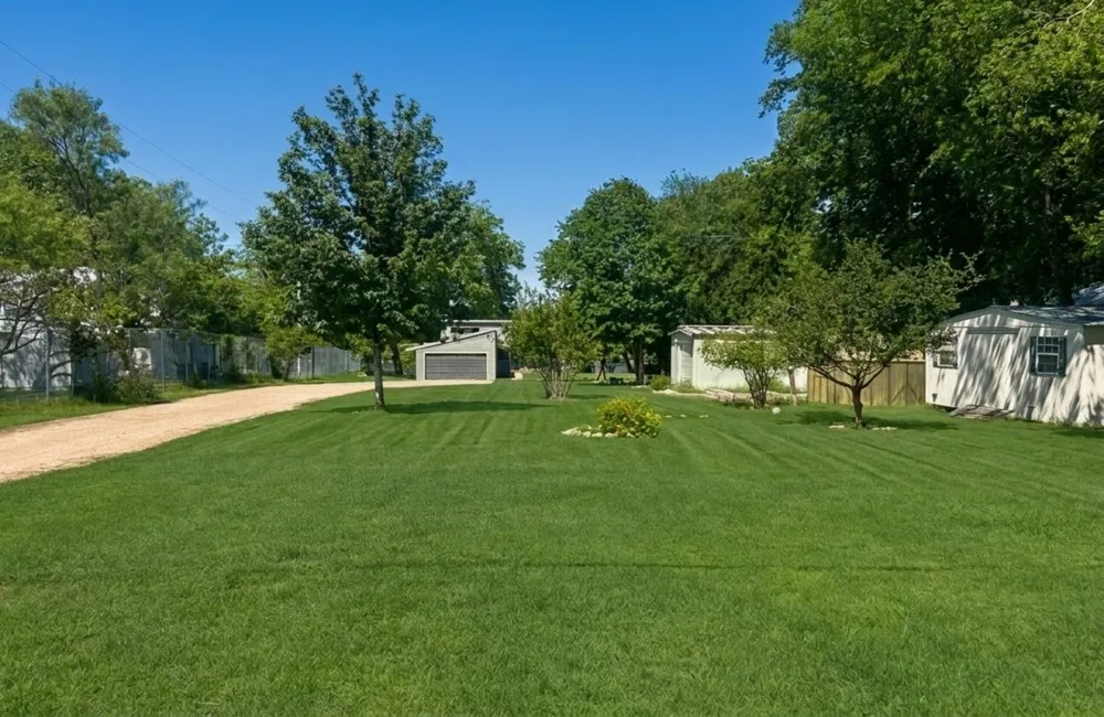 3721 Lakeview Drive Cottonwood Shores, TX 78657