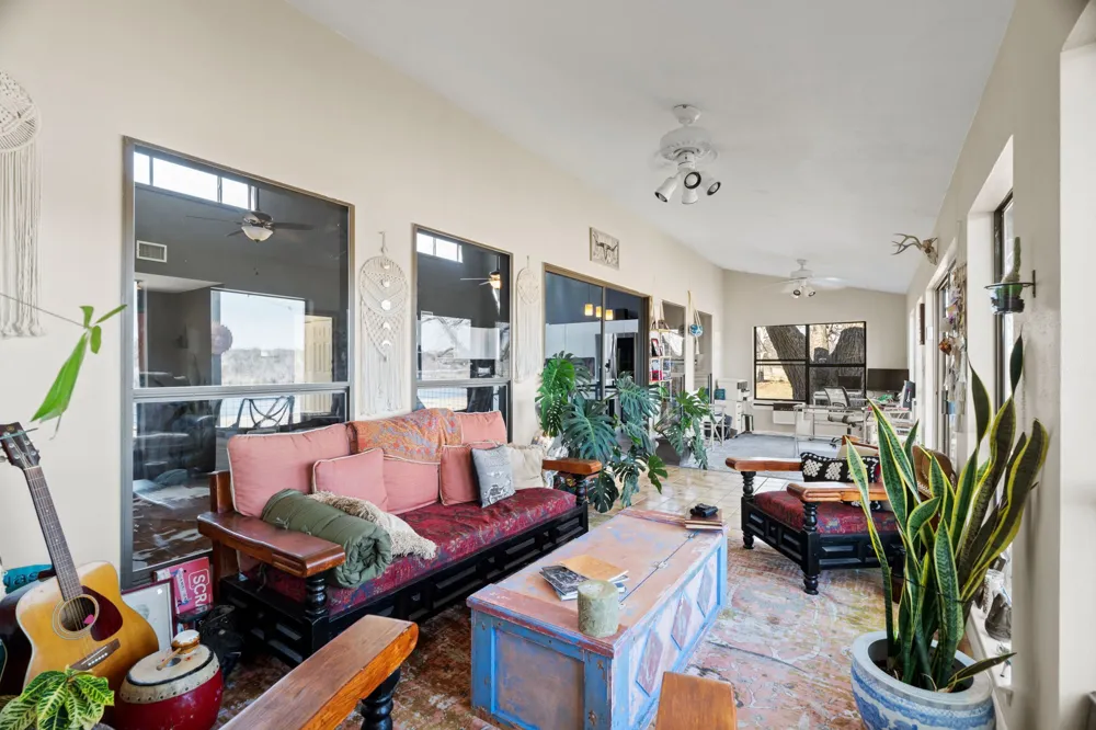 3721 Lakeview Drive Cottonwood Shores, TX 78657
