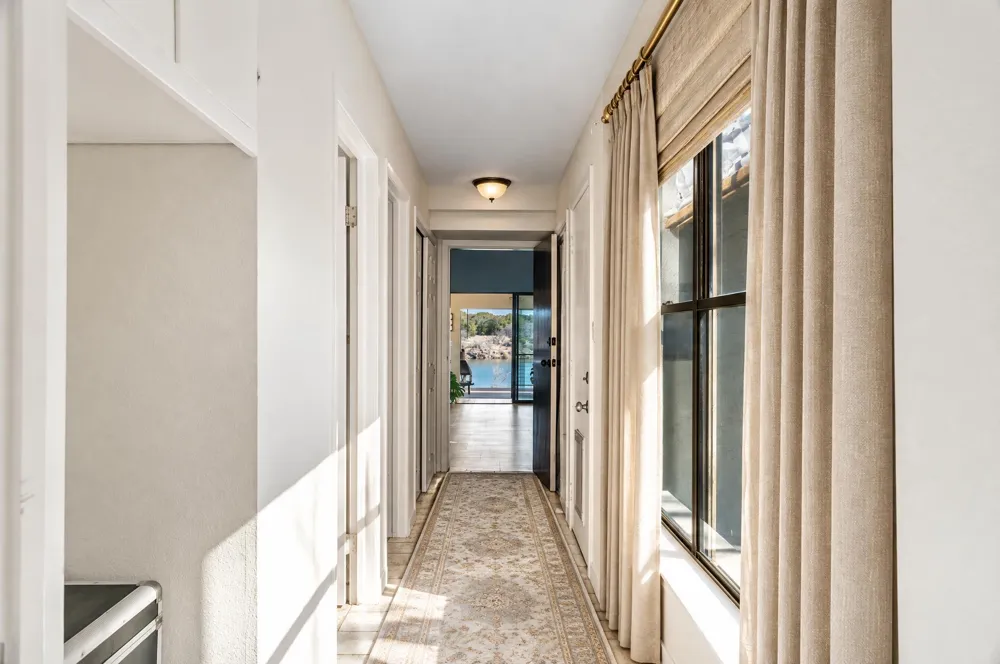 3721 Lakeview Drive Cottonwood Shores, TX 78657