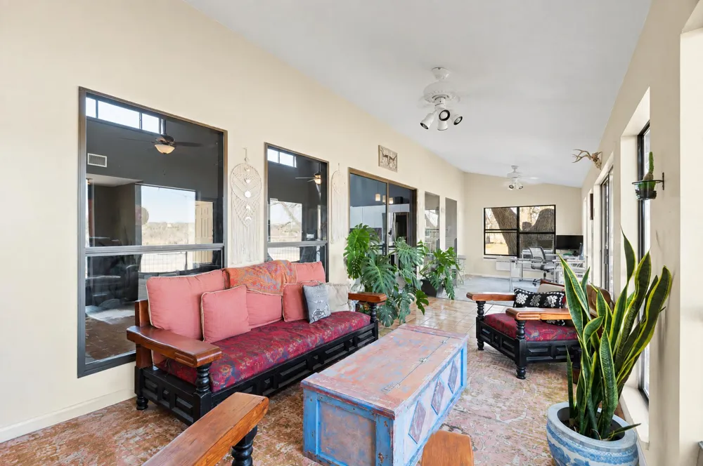 3721 Lakeview Drive Cottonwood Shores, TX 78657
