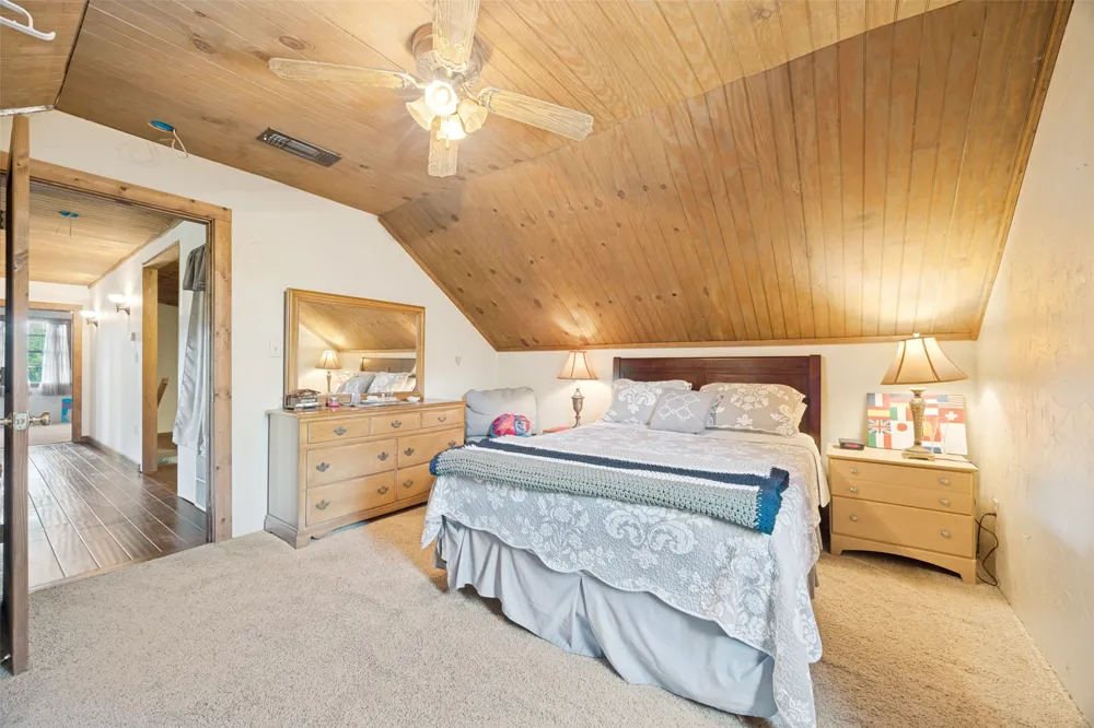 744 County Road 4910 Trenton, TX 75490