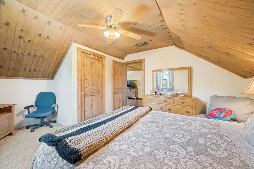 744 County Road 4910 Trenton, TX 75490