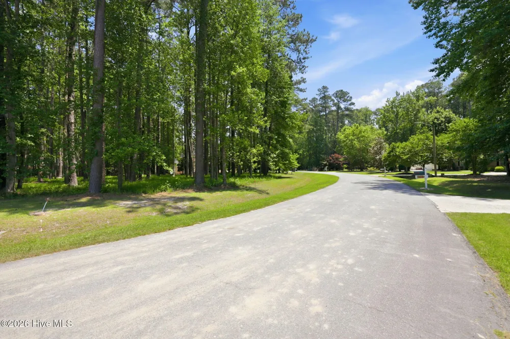 106 Magothy Lane Chocowinity, NC 27817