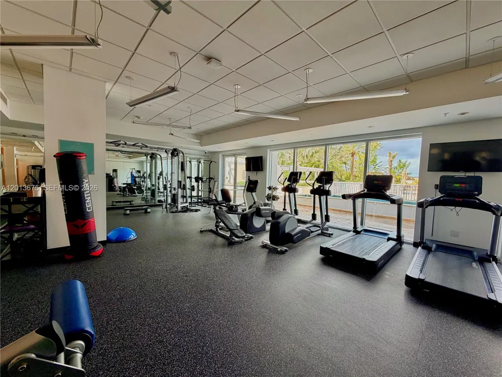 19400 Turnberry Way #731 Aventura, FL 33180