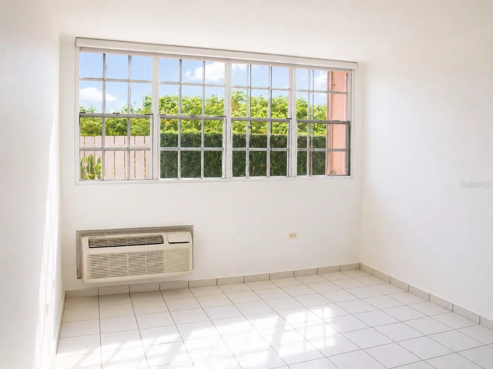 BOULEVARD DEL RIO II Guaynabo, PR 00971