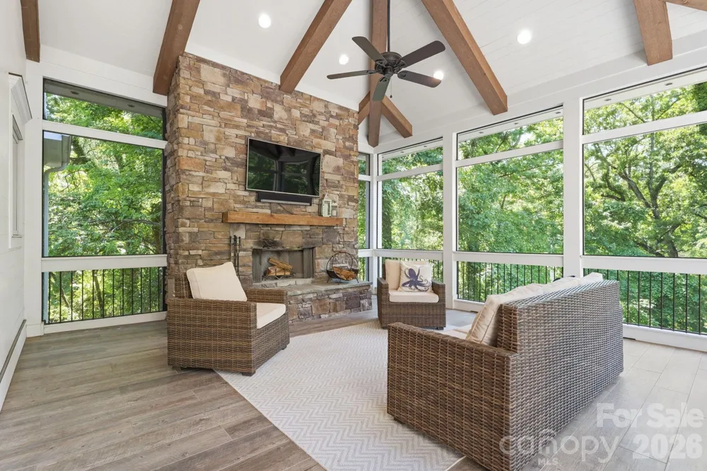 235 Grey Road Davidson, NC 28036
