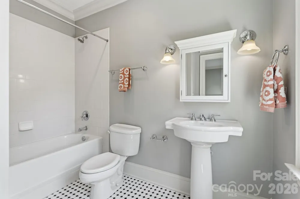 235 Grey Road Davidson, NC 28036