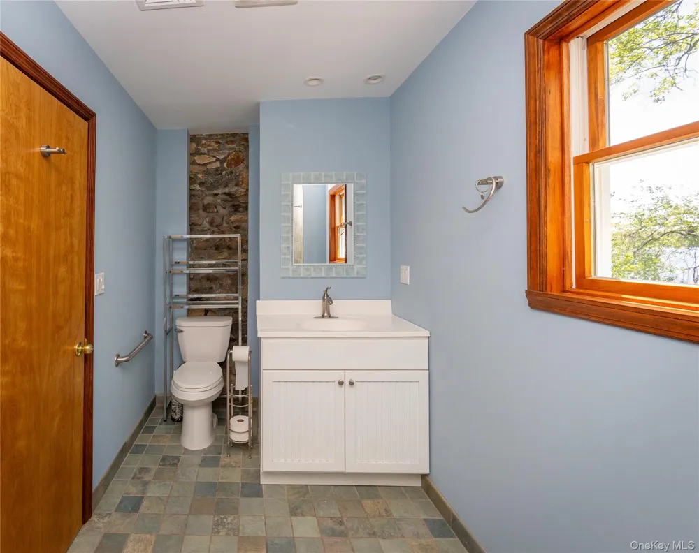 1564 Route 292 Holmes, NY 12531
