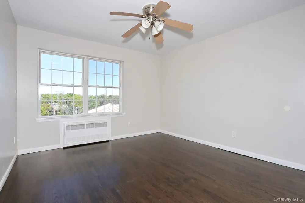 1302 Parkview Drive Spring Valley, NY 10977