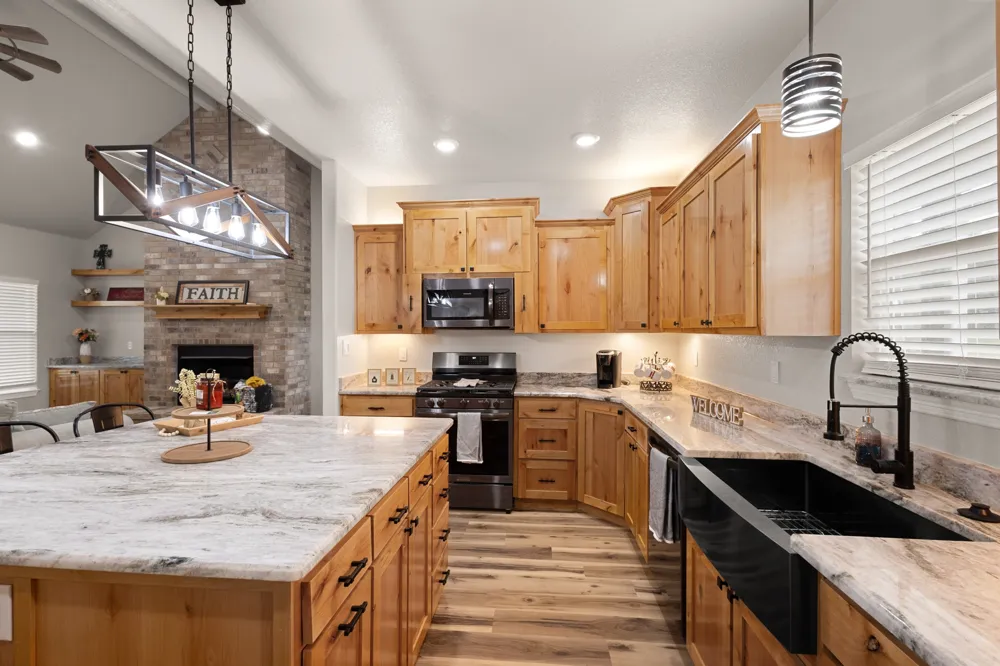 1446 Faulkner Road Sunset, TX 76270