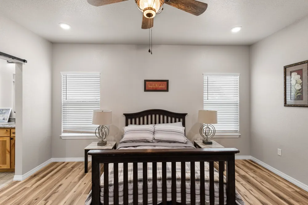 1446 Faulkner Road Sunset, TX 76270