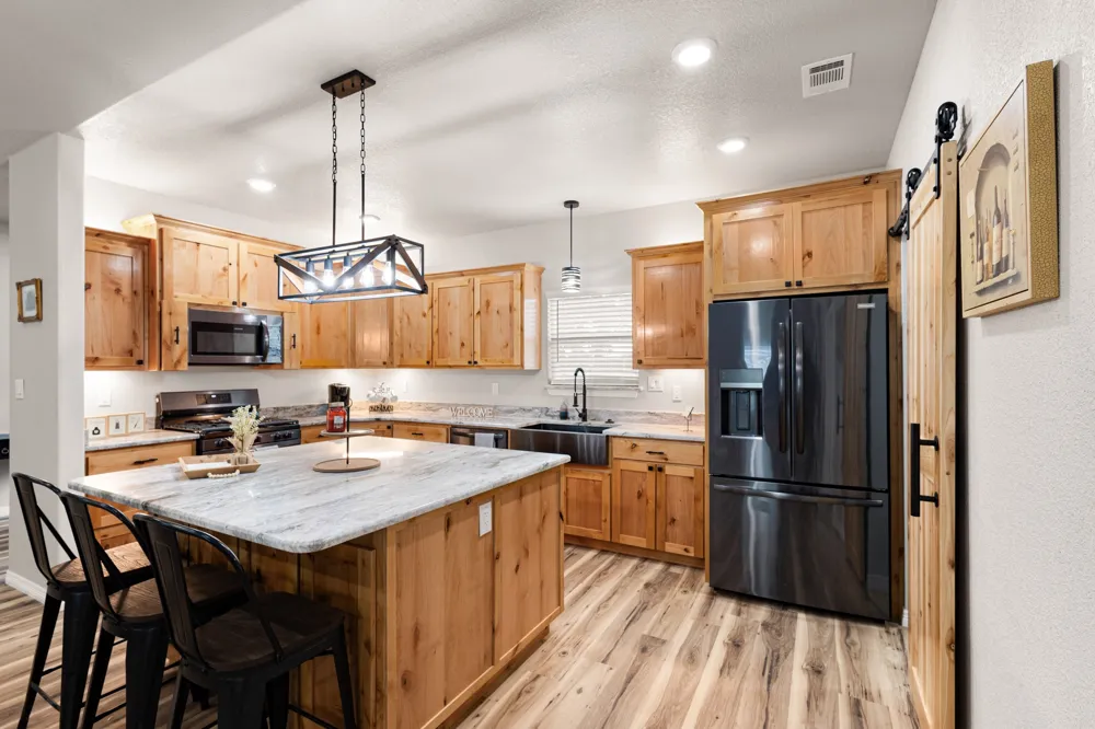 1446 Faulkner Road Sunset, TX 76270