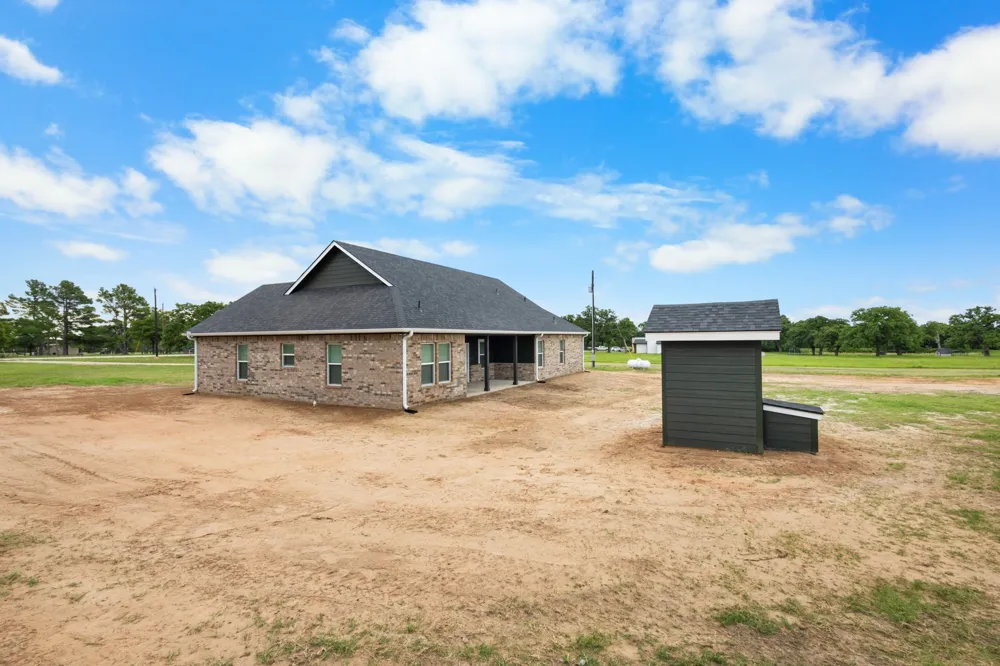 1446 Faulkner Road Sunset, TX 76270