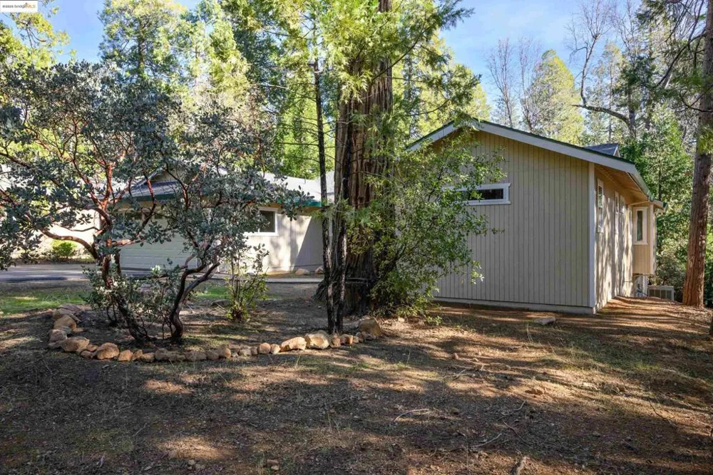 22749 Confidence Rd Twain Harte, CA 95383
