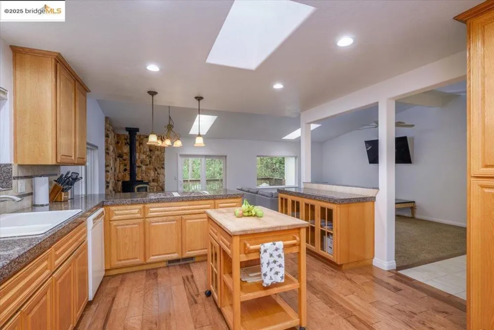 22749 Confidence Rd Twain Harte, CA 95383