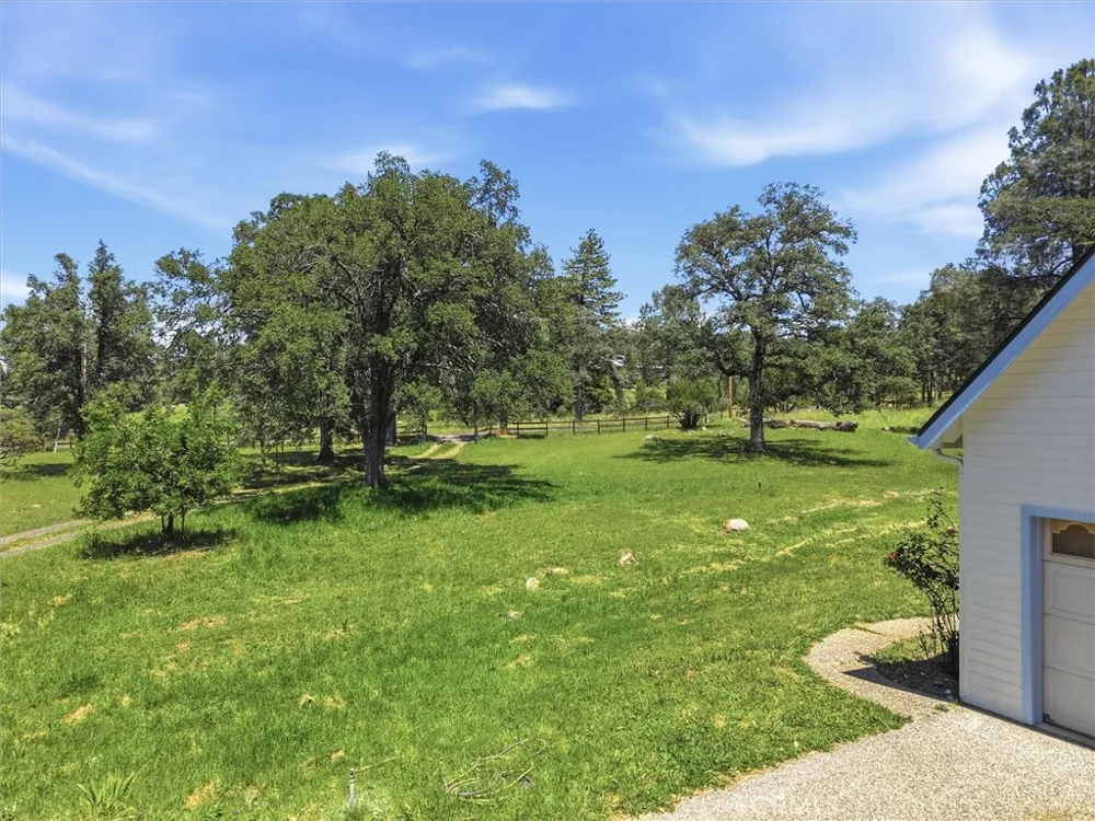 50655 Barcus Circle Coarsegold, CA 93614