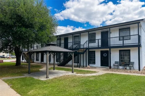 3300 College Avenue S #D10