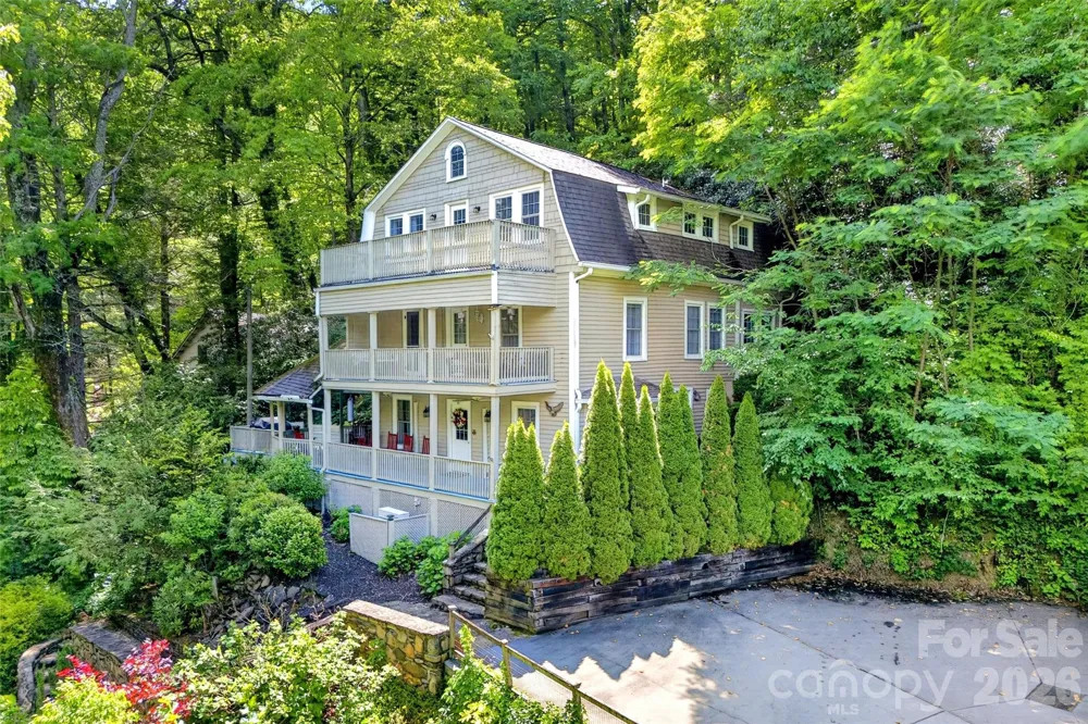 238 Texas Spur Road Montreat, NC 28757