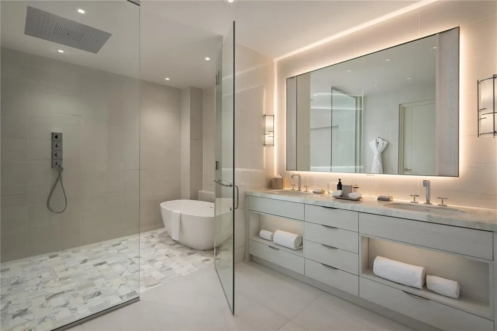 Ocean Drive PH FOUR SEASONS PRIVATE RESIDENCES #4501 Rio Grande, PR 00745