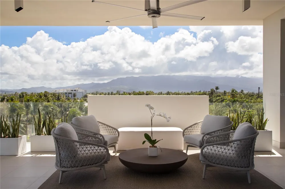 Ocean Drive PH FOUR SEASONS PRIVATE RESIDENCES #4501 Rio Grande, PR 00745