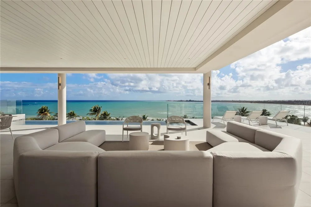 Ocean Drive PH FOUR SEASONS PRIVATE RESIDENCES #4501 Rio Grande, PR 00745
