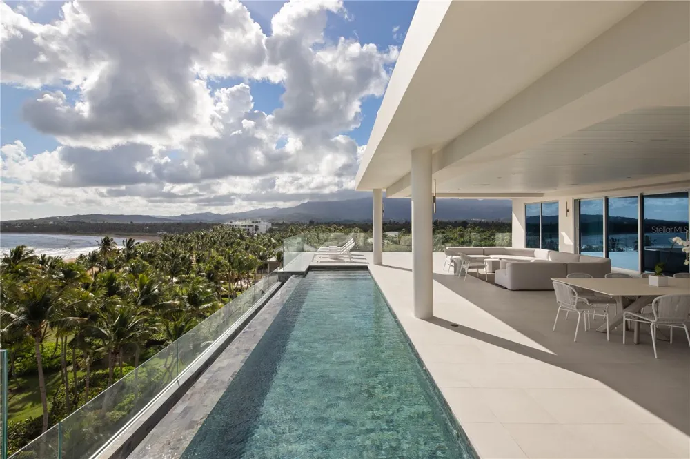 Ocean Drive PH FOUR SEASONS PRIVATE RESIDENCES #4501 Rio Grande, PR 00745