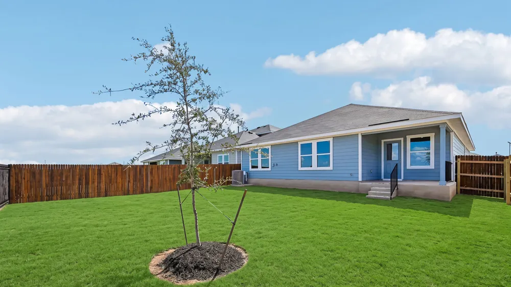218 Salkeld Drive Uhland, TX 78640