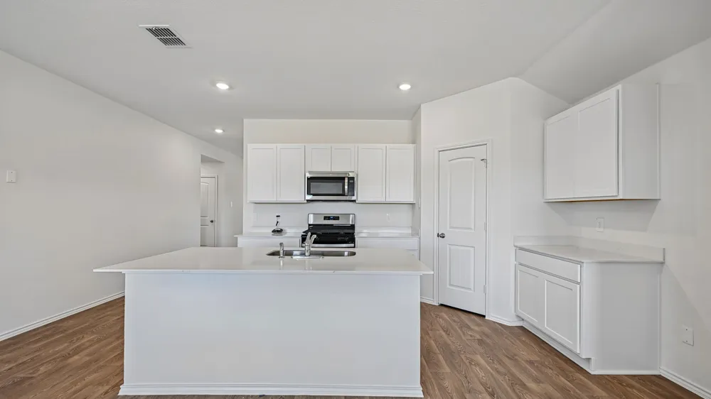 218 Salkeld Drive Uhland, TX 78640