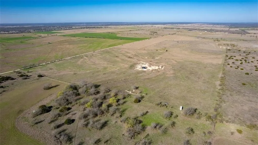 CR 3215 Clifton, TX 76634