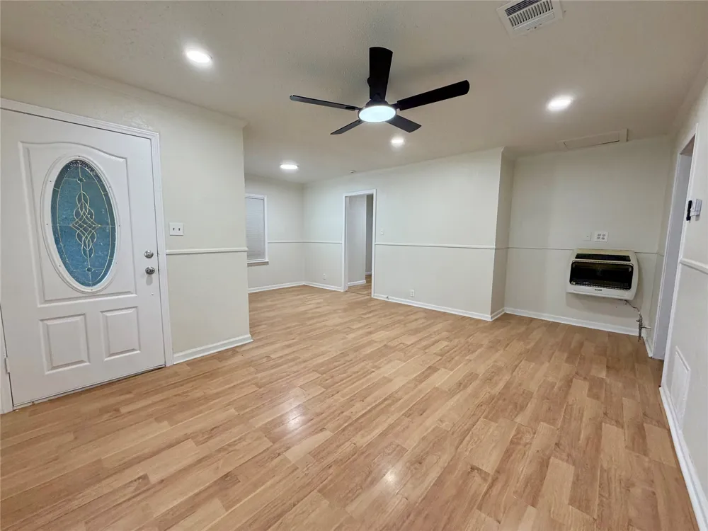 5836 Pollard Drive Westworth Village, TX 76114