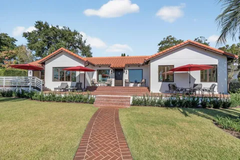 631 LAKE CATHERINE DRIVE
